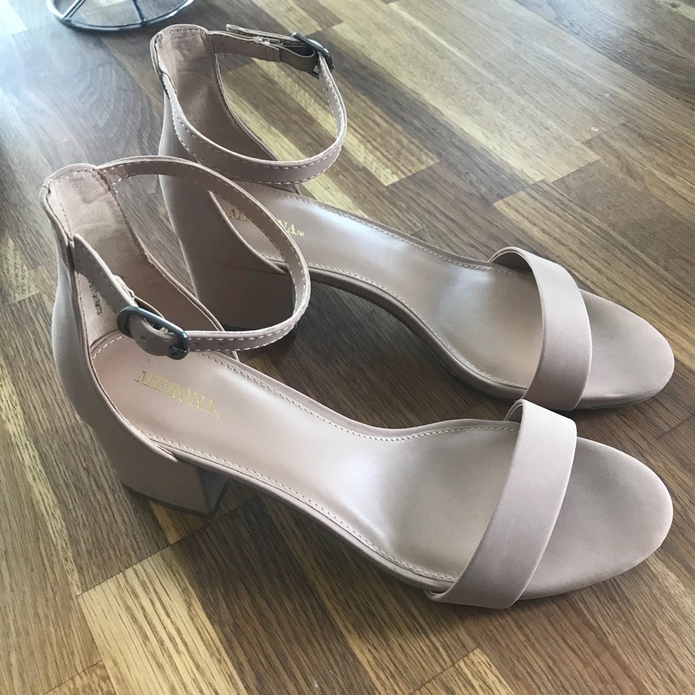 Cute Sandals/heels